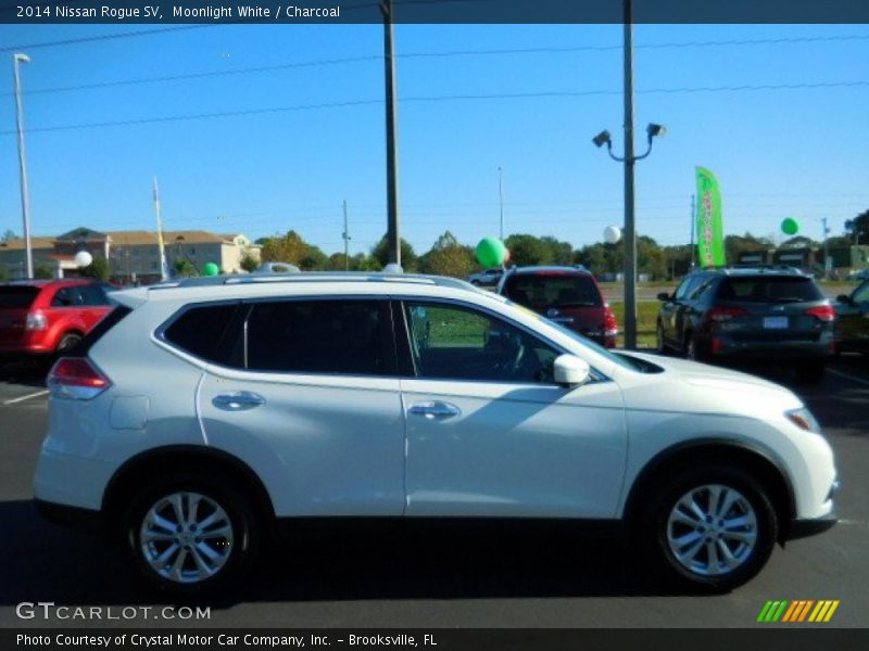 Moonlight White / Charcoal 2014 Nissan Rogue SV