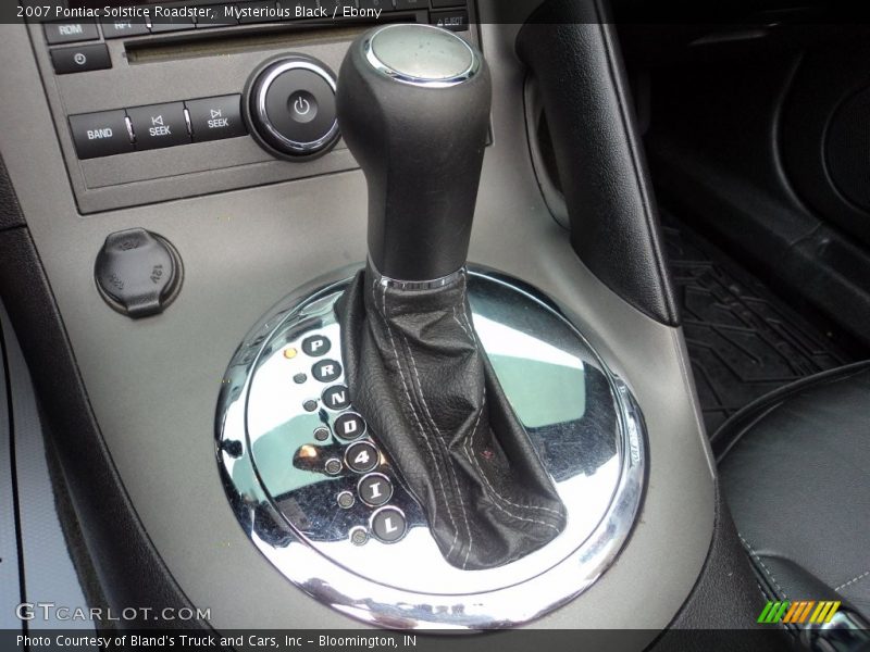 Mysterious Black / Ebony 2007 Pontiac Solstice Roadster