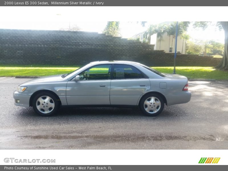 Millennium Silver Metallic / Ivory 2000 Lexus ES 300 Sedan