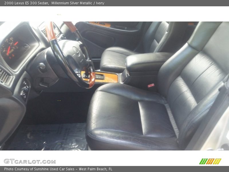 Millennium Silver Metallic / Ivory 2000 Lexus ES 300 Sedan
