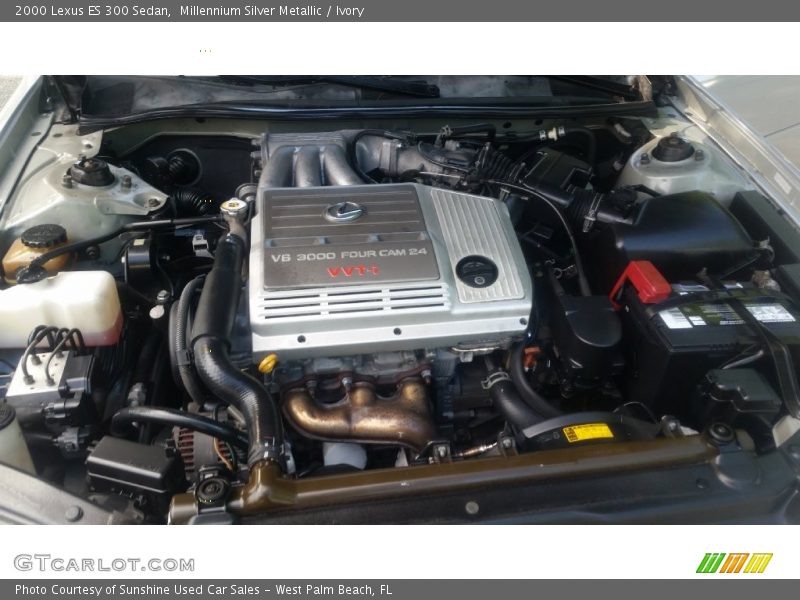 Millennium Silver Metallic / Ivory 2000 Lexus ES 300 Sedan