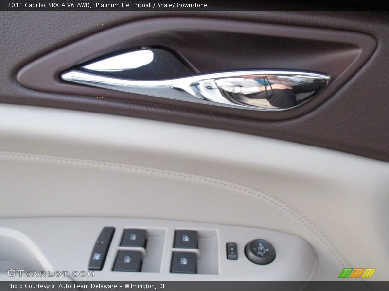 Platinum Ice Tricoat / Shale/Brownstone 2011 Cadillac SRX 4 V6 AWD