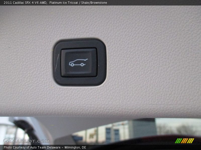 Platinum Ice Tricoat / Shale/Brownstone 2011 Cadillac SRX 4 V6 AWD