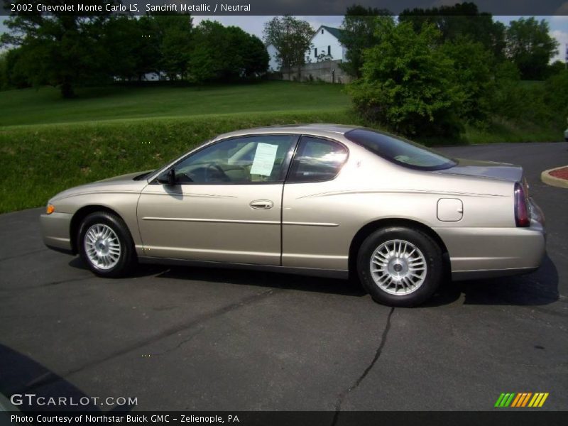 Sandrift Metallic / Neutral 2002 Chevrolet Monte Carlo LS