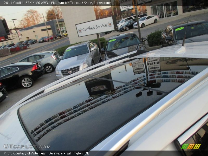 Platinum Ice Tricoat / Shale/Brownstone 2011 Cadillac SRX 4 V6 AWD