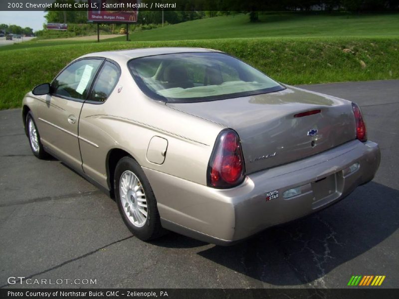 Sandrift Metallic / Neutral 2002 Chevrolet Monte Carlo LS