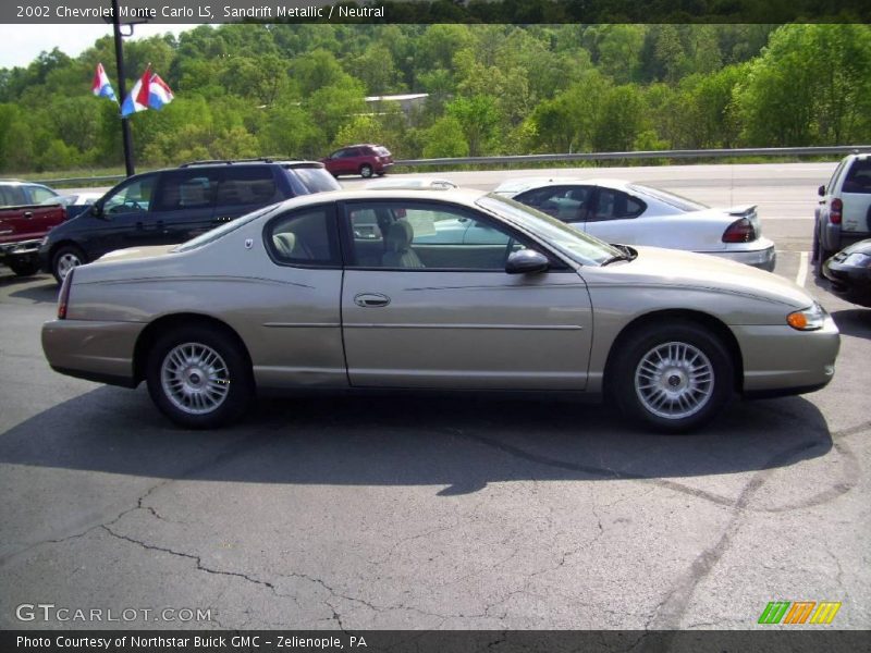 Sandrift Metallic / Neutral 2002 Chevrolet Monte Carlo LS