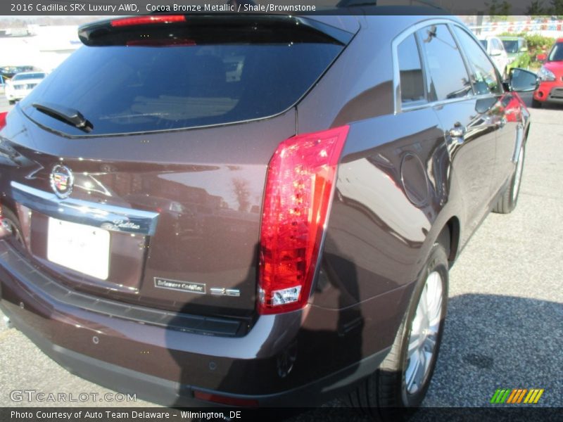 Cocoa Bronze Metallic / Shale/Brownstone 2016 Cadillac SRX Luxury AWD