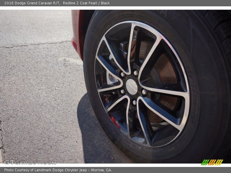 Redline 2 Coat Pearl / Black 2016 Dodge Grand Caravan R/T