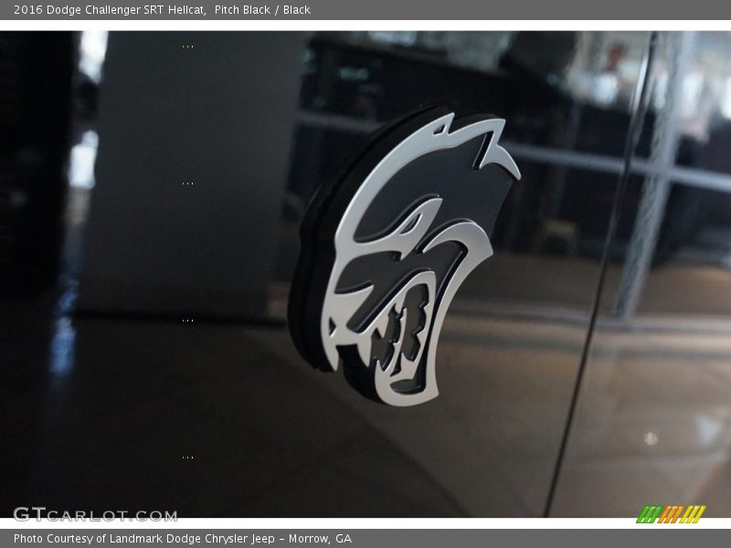  2016 Challenger SRT Hellcat Logo