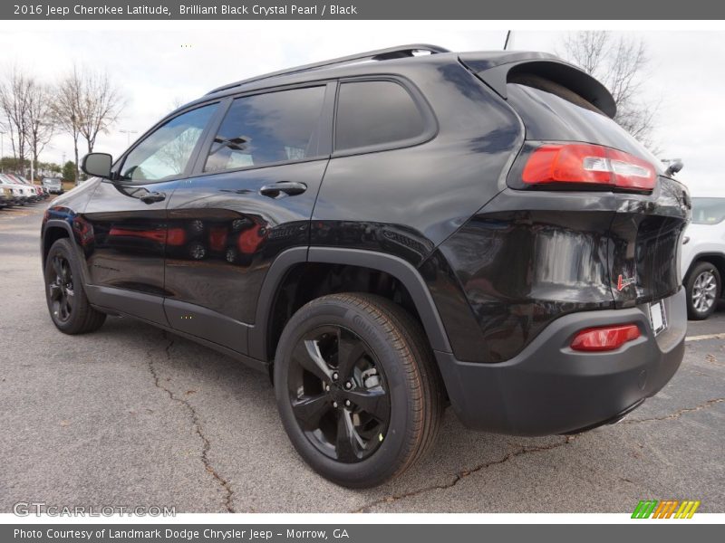 Brilliant Black Crystal Pearl / Black 2016 Jeep Cherokee Latitude