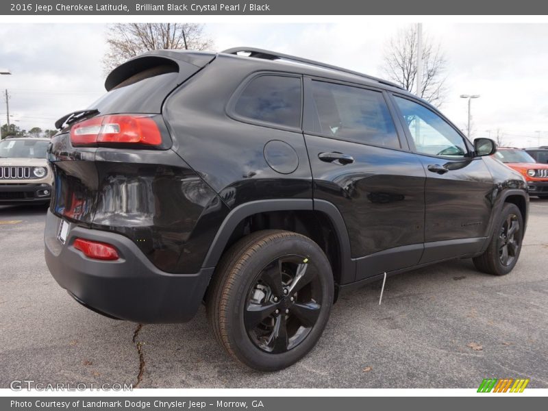 Brilliant Black Crystal Pearl / Black 2016 Jeep Cherokee Latitude