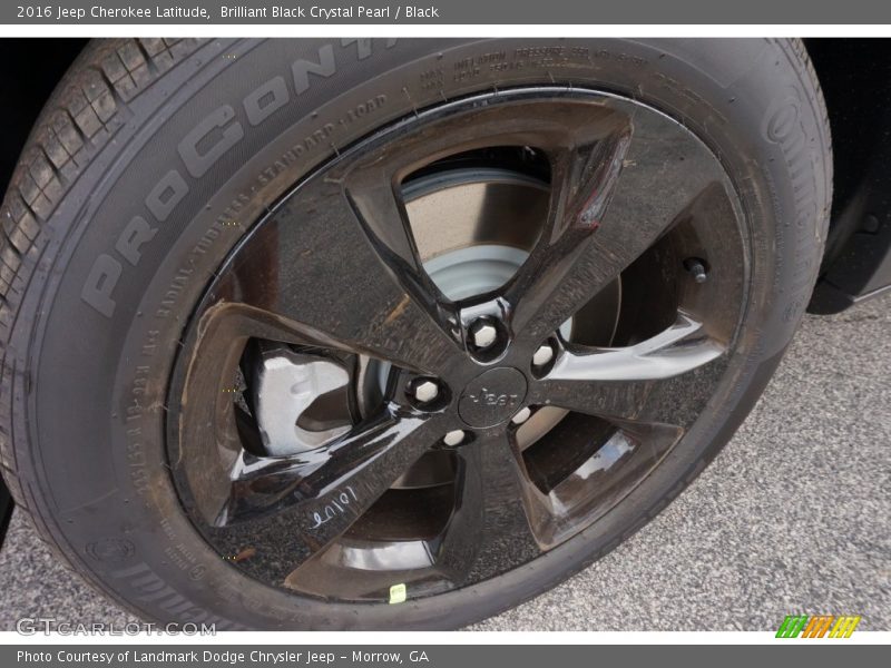 Brilliant Black Crystal Pearl / Black 2016 Jeep Cherokee Latitude