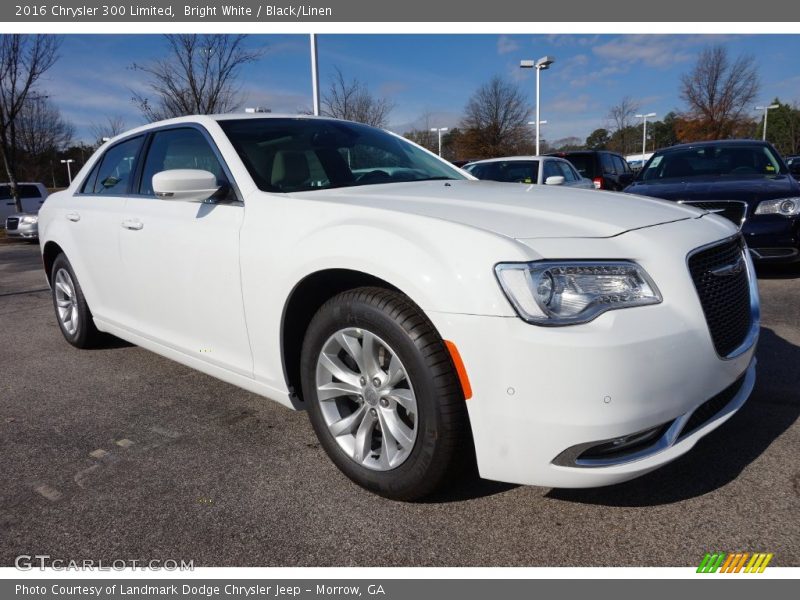 Bright White / Black/Linen 2016 Chrysler 300 Limited