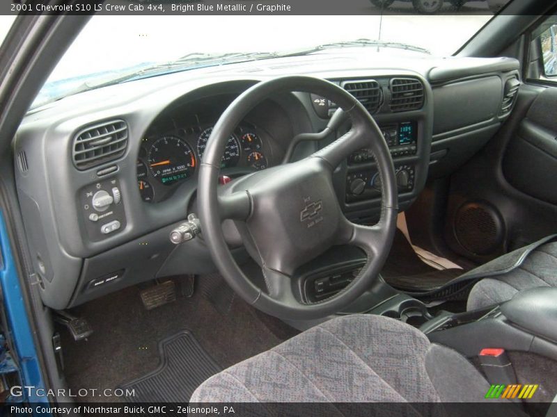 Bright Blue Metallic / Graphite 2001 Chevrolet S10 LS Crew Cab 4x4