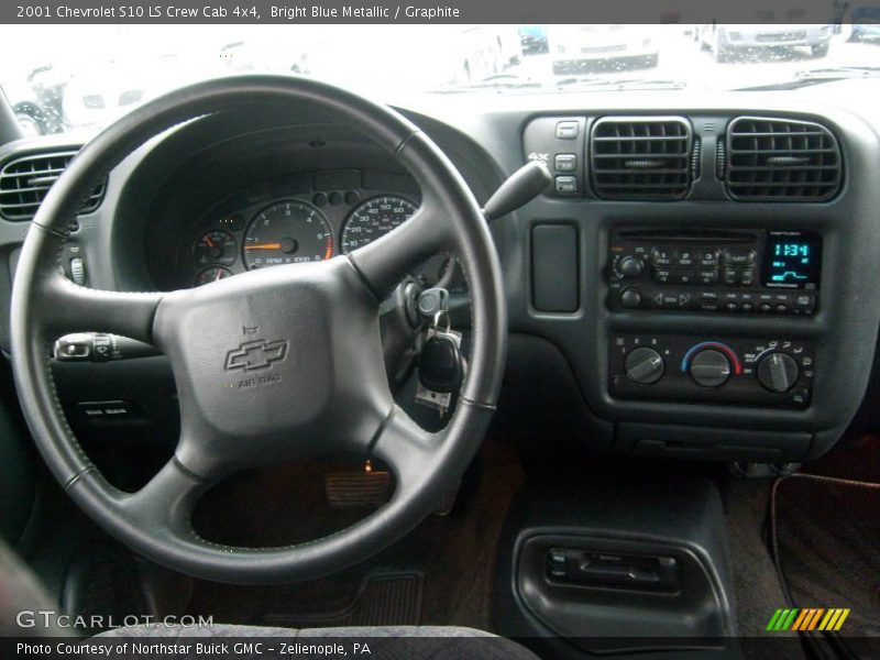 Bright Blue Metallic / Graphite 2001 Chevrolet S10 LS Crew Cab 4x4
