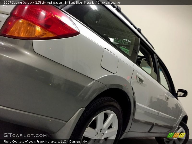 Brilliant Silver Metallic / Charcoal Leather 2007 Subaru Outback 2.5i Limited Wagon