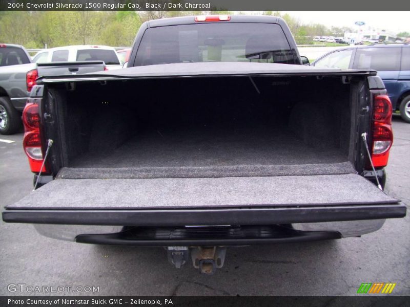 Black / Dark Charcoal 2004 Chevrolet Silverado 1500 Regular Cab