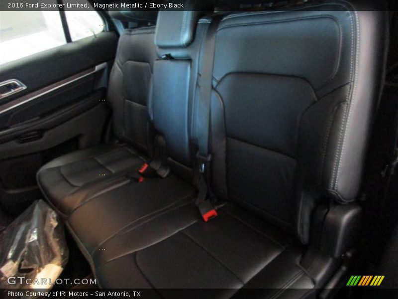 Magnetic Metallic / Ebony Black 2016 Ford Explorer Limited