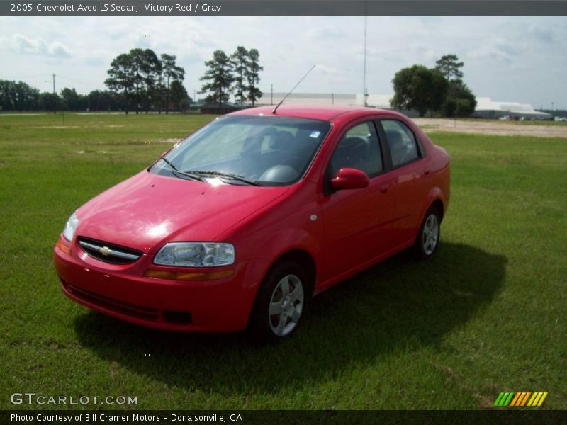 Victory Red / Gray 2005 Chevrolet Aveo LS Sedan