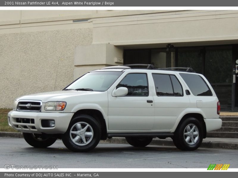 Aspen White Pearlglow / Beige 2001 Nissan Pathfinder LE 4x4