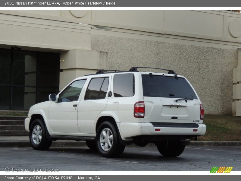 Aspen White Pearlglow / Beige 2001 Nissan Pathfinder LE 4x4