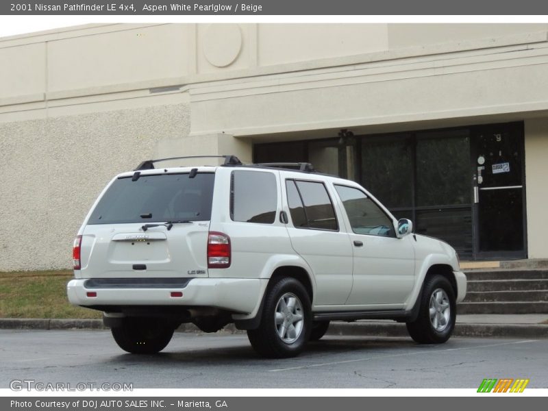 Aspen White Pearlglow / Beige 2001 Nissan Pathfinder LE 4x4