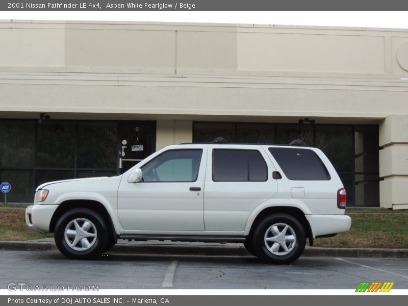 Aspen White Pearlglow / Beige 2001 Nissan Pathfinder LE 4x4