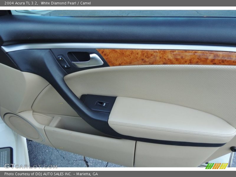 White Diamond Pearl / Camel 2004 Acura TL 3.2