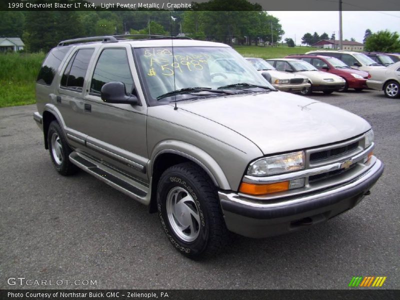 Light Pewter Metallic / Graphite 1998 Chevrolet Blazer LT 4x4