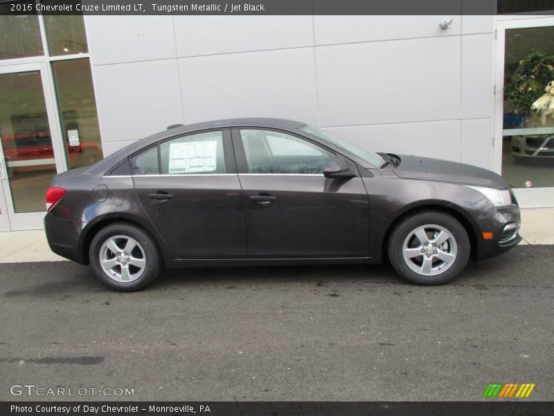 Tungsten Metallic / Jet Black 2016 Chevrolet Cruze Limited LT