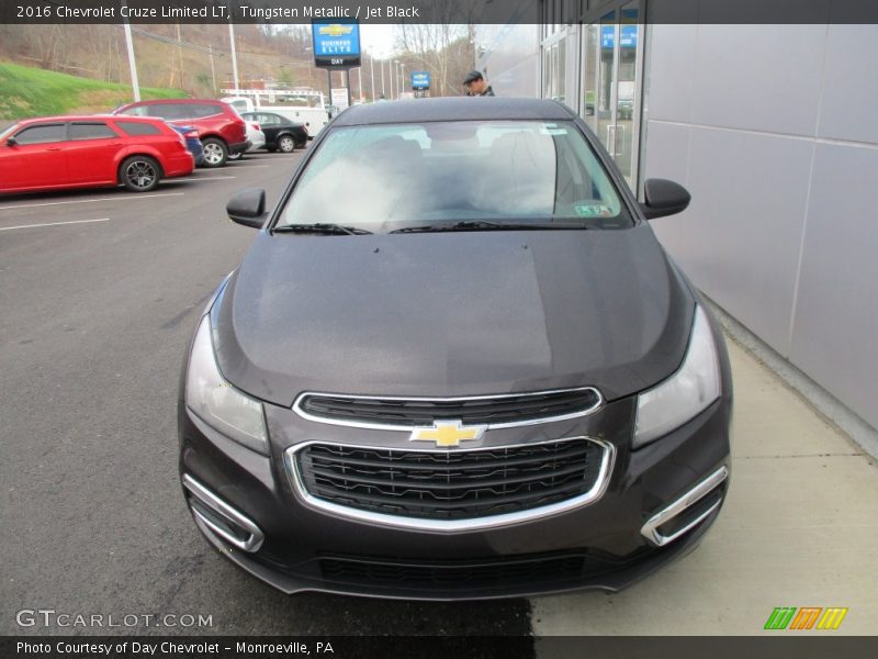 Tungsten Metallic / Jet Black 2016 Chevrolet Cruze Limited LT