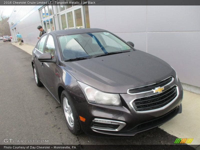 Tungsten Metallic / Jet Black 2016 Chevrolet Cruze Limited LT