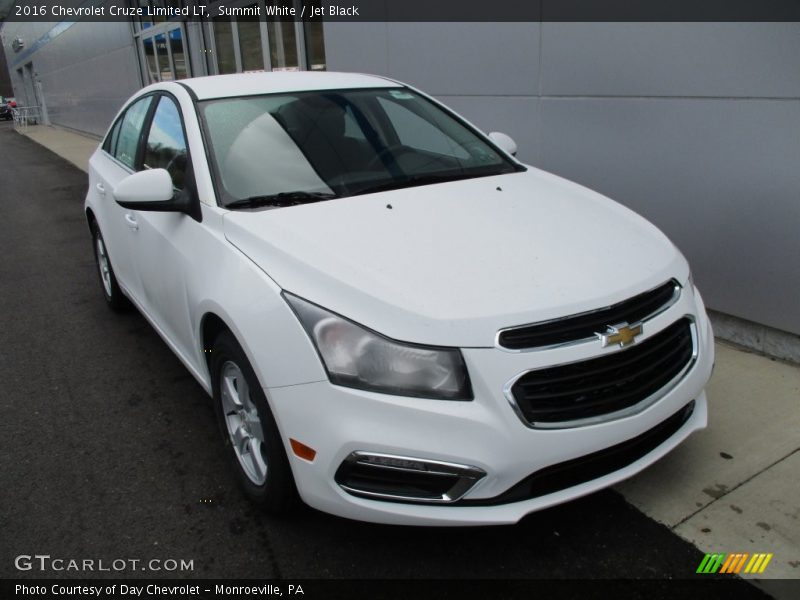 Summit White / Jet Black 2016 Chevrolet Cruze Limited LT