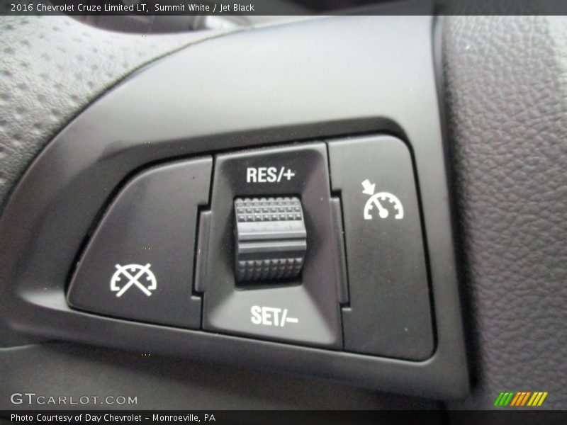 Summit White / Jet Black 2016 Chevrolet Cruze Limited LT