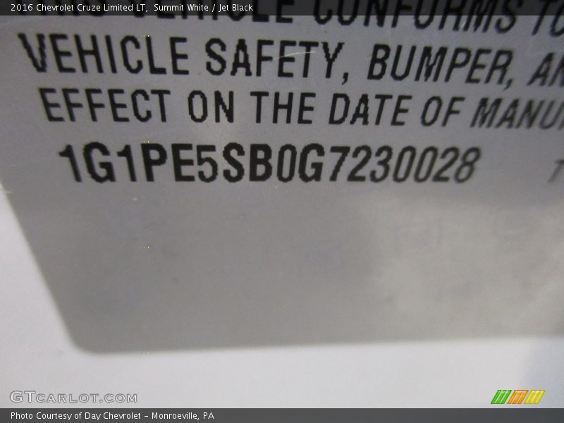Summit White / Jet Black 2016 Chevrolet Cruze Limited LT