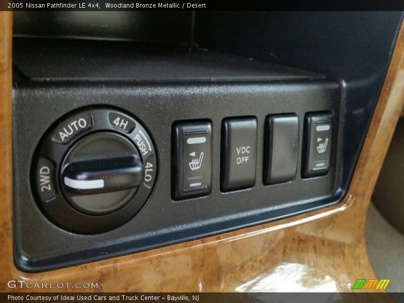 Woodland Bronze Metallic / Desert 2005 Nissan Pathfinder LE 4x4