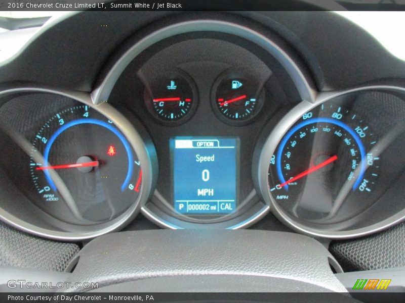 Summit White / Jet Black 2016 Chevrolet Cruze Limited LT