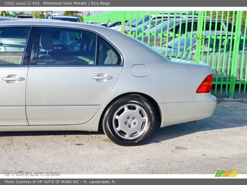 Millennium Silver Metallic / Ecru Beige 2002 Lexus LS 430