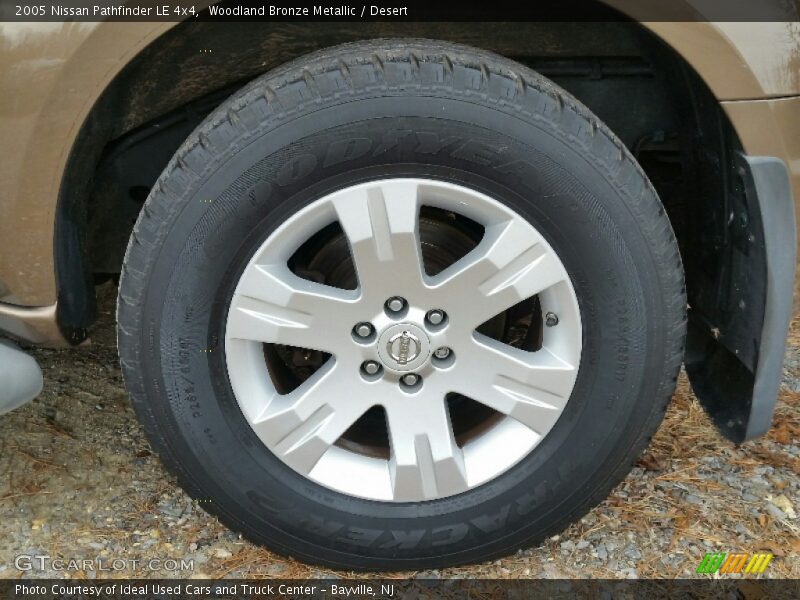 Woodland Bronze Metallic / Desert 2005 Nissan Pathfinder LE 4x4