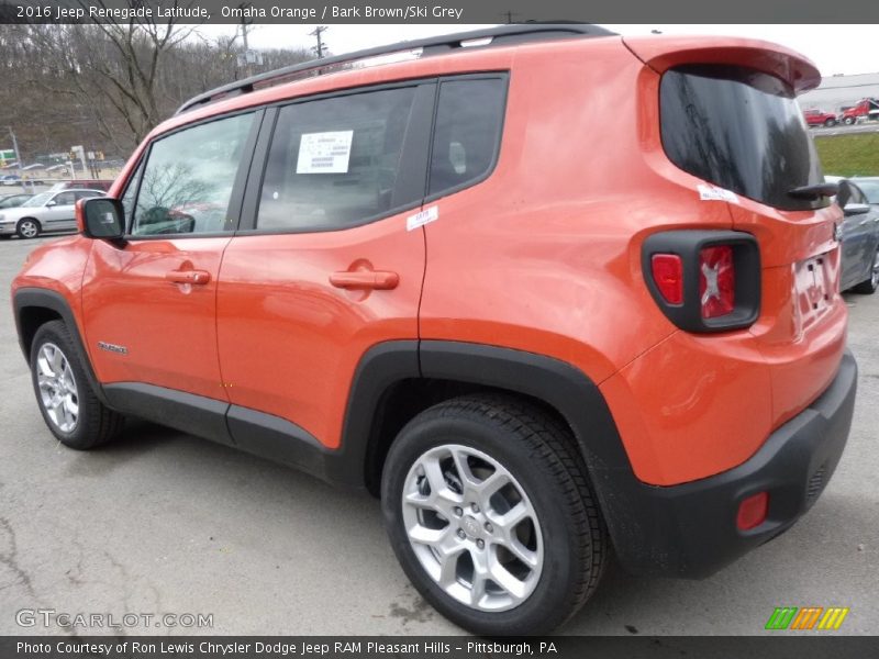  2016 Renegade Latitude Omaha Orange