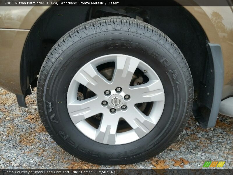 Woodland Bronze Metallic / Desert 2005 Nissan Pathfinder LE 4x4
