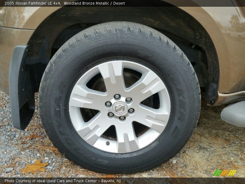 Woodland Bronze Metallic / Desert 2005 Nissan Pathfinder LE 4x4