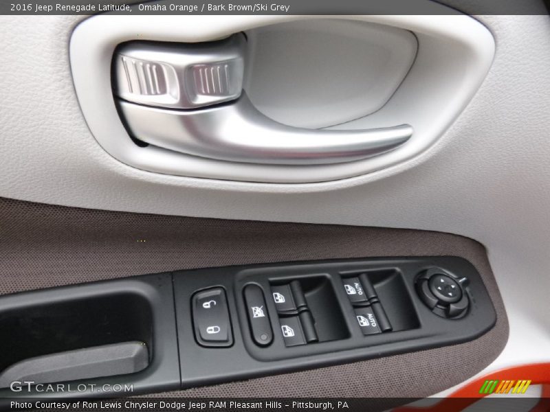 Omaha Orange / Bark Brown/Ski Grey 2016 Jeep Renegade Latitude