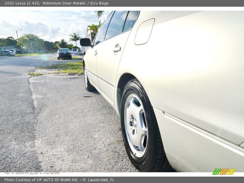 Millennium Silver Metallic / Ecru Beige 2002 Lexus LS 430
