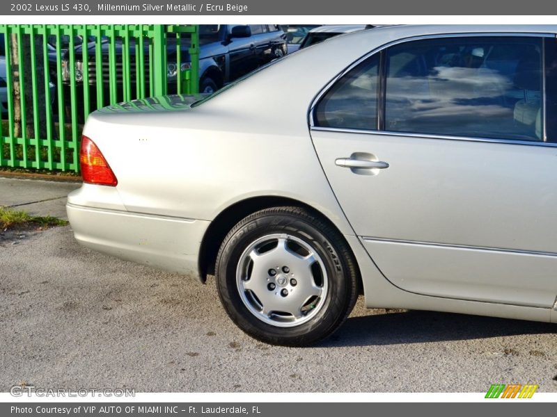 Millennium Silver Metallic / Ecru Beige 2002 Lexus LS 430