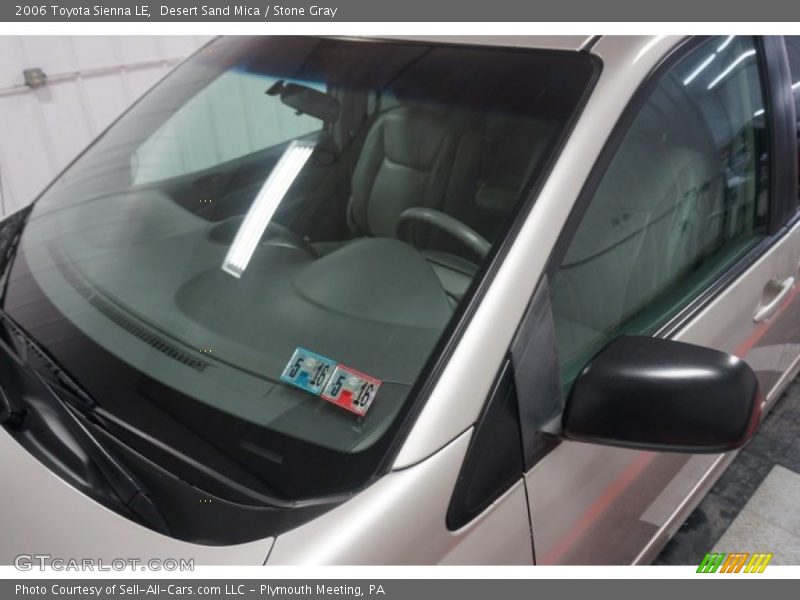 Desert Sand Mica / Stone Gray 2006 Toyota Sienna LE