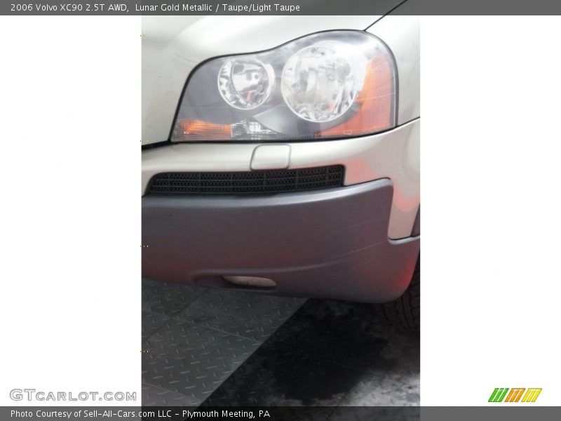 Lunar Gold Metallic / Taupe/Light Taupe 2006 Volvo XC90 2.5T AWD