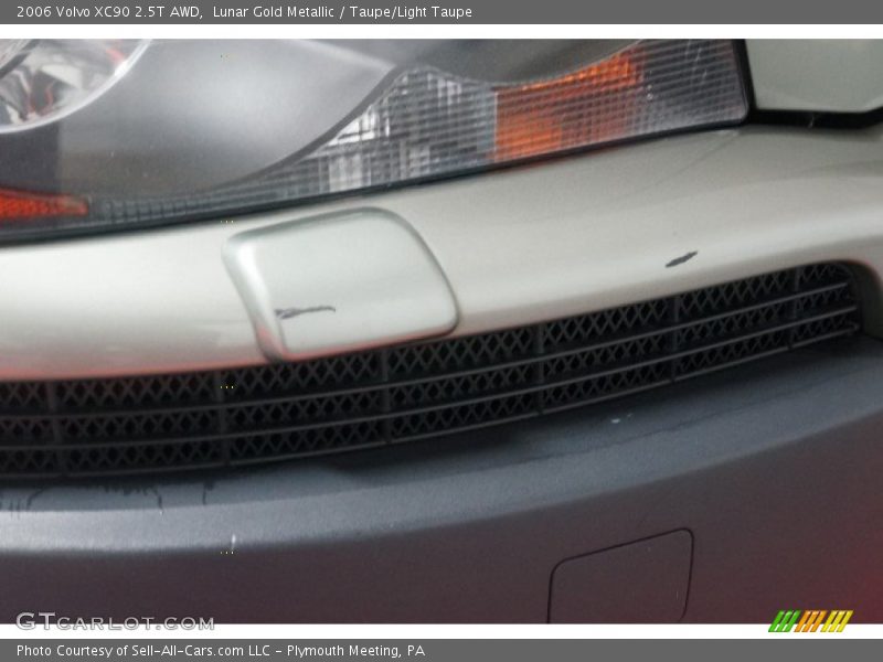 Lunar Gold Metallic / Taupe/Light Taupe 2006 Volvo XC90 2.5T AWD