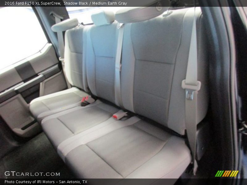 Shadow Black / Medium Earth Gray 2016 Ford F150 XL SuperCrew